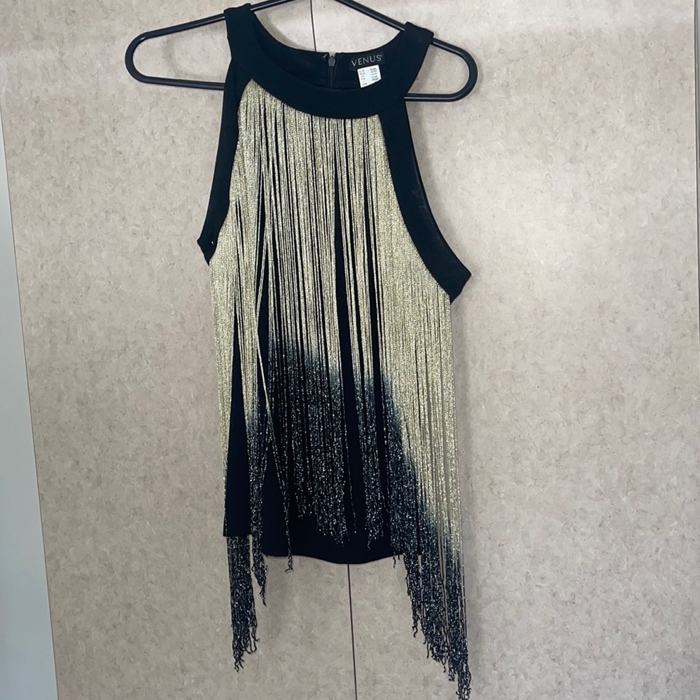 Medium VENUS Black Shirt